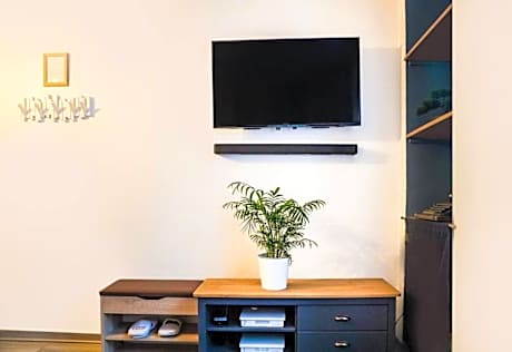 M81 Marquer joli t2 proche de la gare