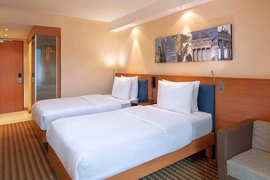 Hampton By Hilton Berlin City West