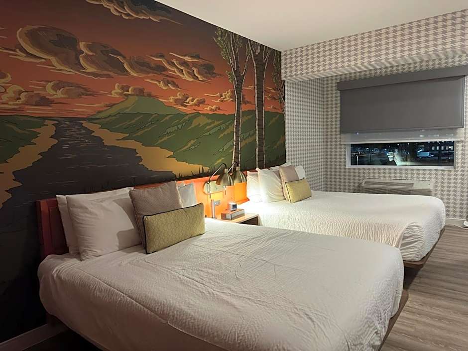 Superior Shores Hotel, Signature Collection