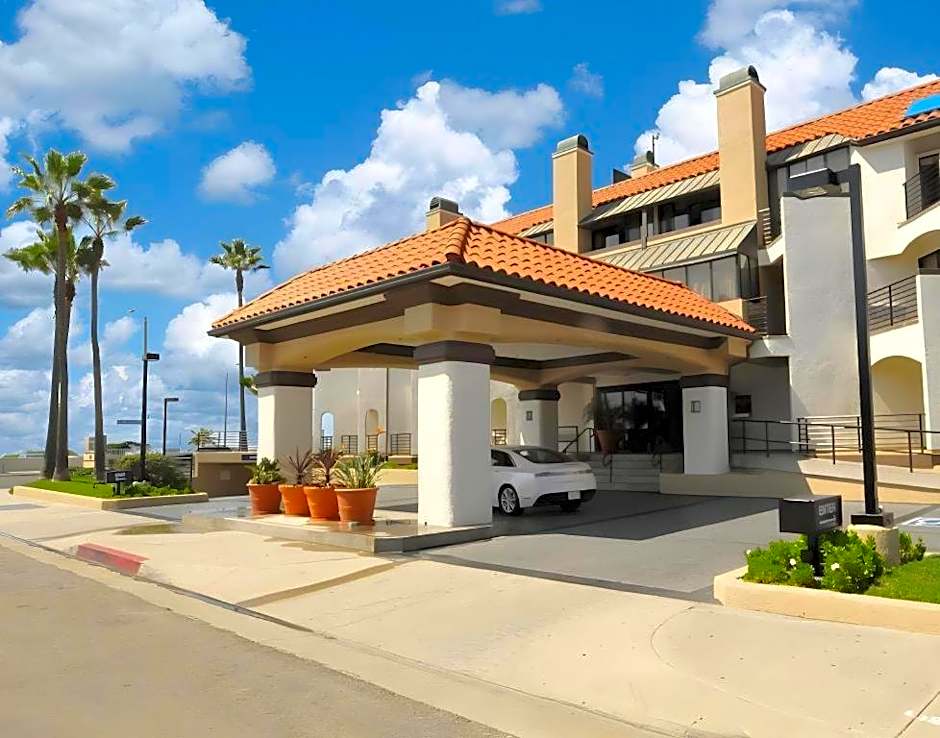 HUNTINGTON BEACH INN
