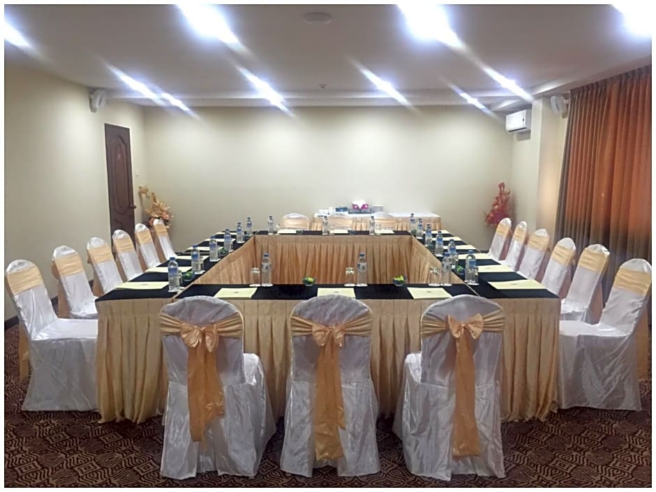 Royal Pavilion Hotel