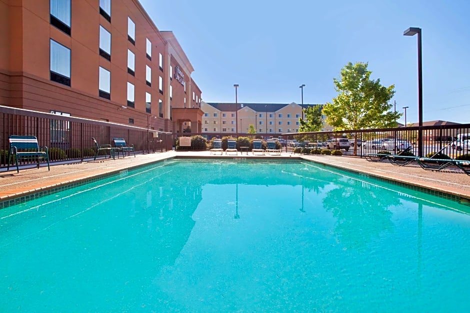 Hampton Inn & Suites Oxford-Anniston