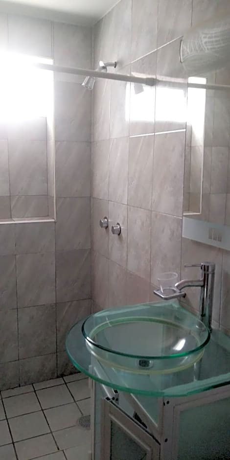 Hotel Colon Express