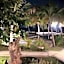 1000 Dream Bungalow & Restaurant