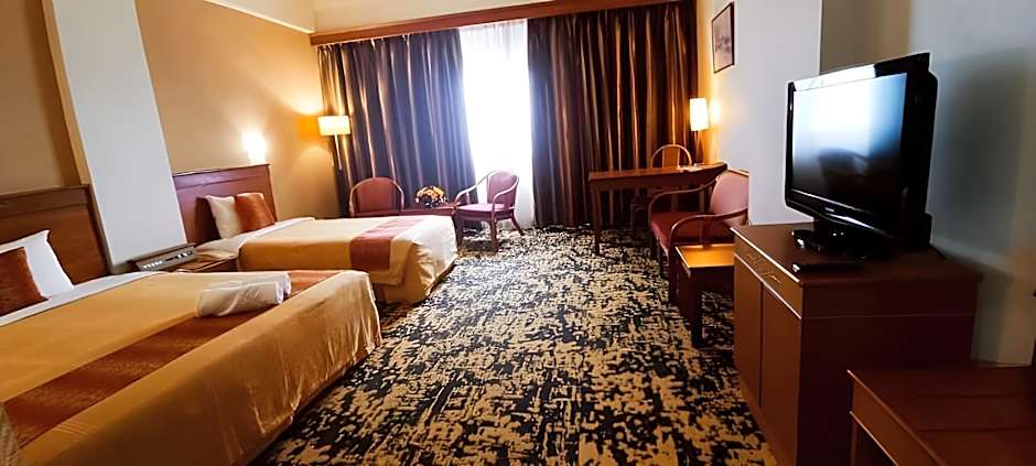 Grand Continental Kuching Hotel
