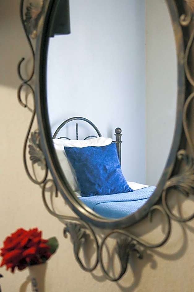 Studios Liotrivi Ouranoupolis