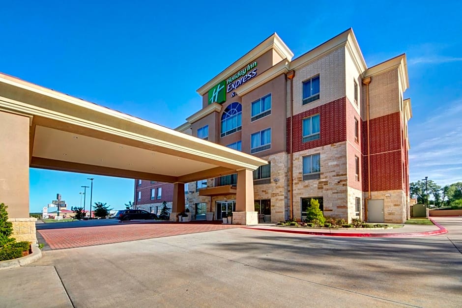 Holiday Inn Express and Suites Oklahoma City North, an IHG Hotel