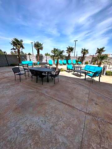 La Quinta Inn & Suites by Wyndham Carlsbad