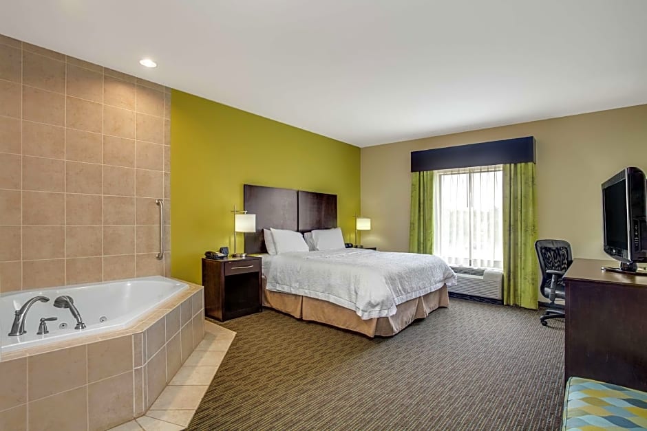 Photo 1 of 1 of 1 King Bed, Whirlpool