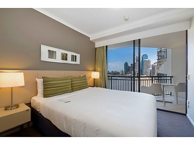 Oakwood Hotel & Apartments Brisbane