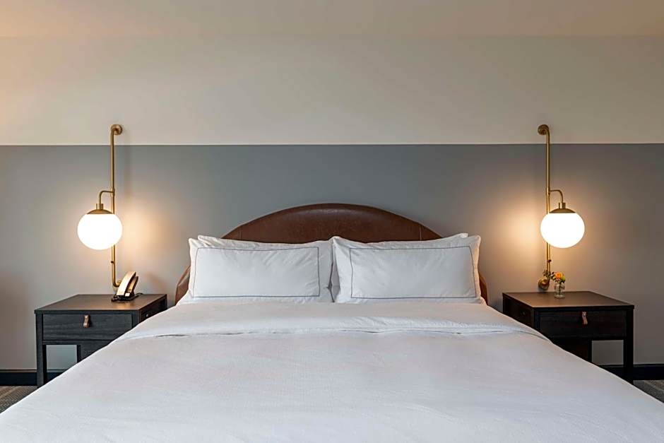 Hotel Canandaigua, Tapestry Collection by Hilton