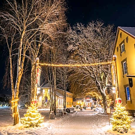 Ostsee-Rittergut-Rügen mit BinzHotel & OrdensKapelle & RomantikGut