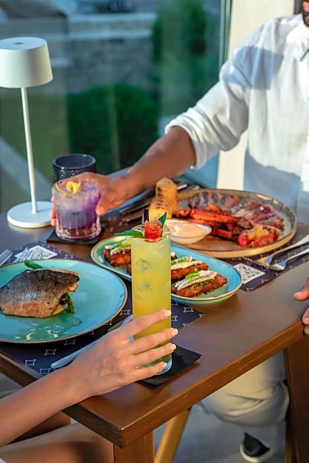 Aloe Boutique Hotel & Suites - adults only