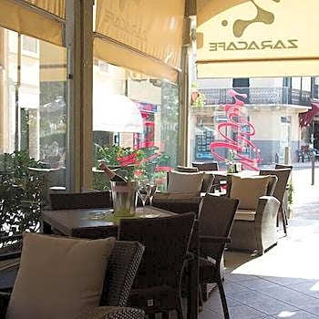 Zara Rooms & Suites