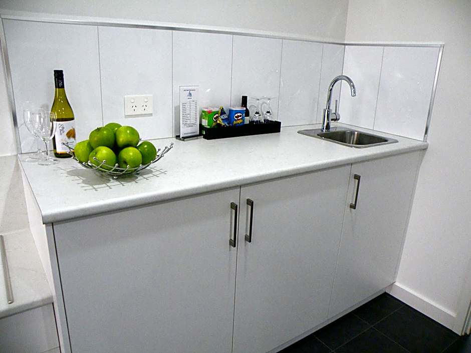 Hamilton Lonsdale Motel