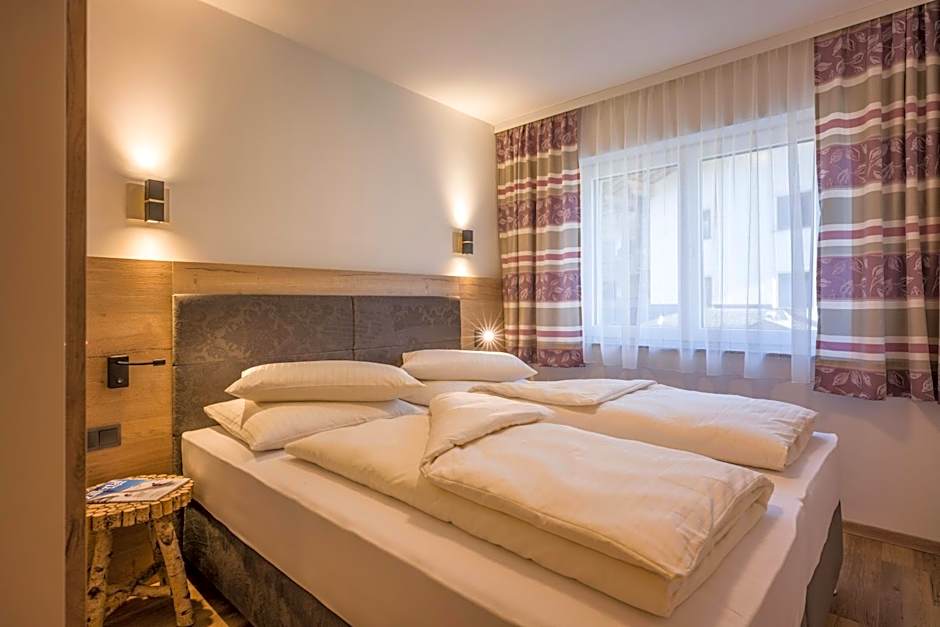 Aparthotel AlpTirol