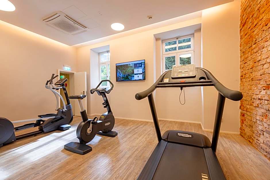 MAXIMILIAN MUNICH Apartments & Hotel