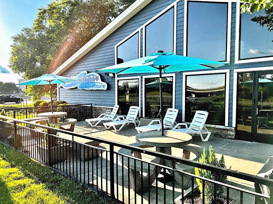 AmericInn by Wyndham Shakopee Near Canterbury Park