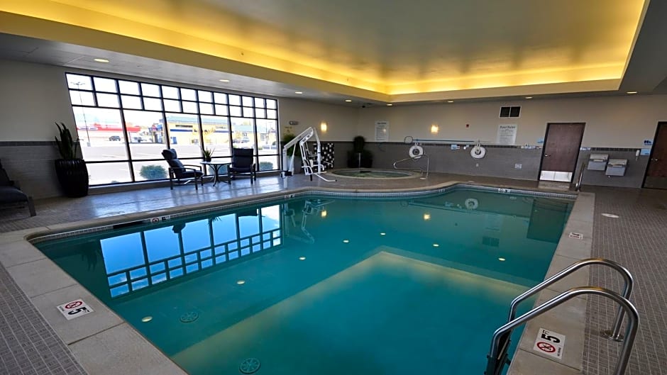 Holiday Inn Express Belgrade-Bozeman Area, an IHG Hotel