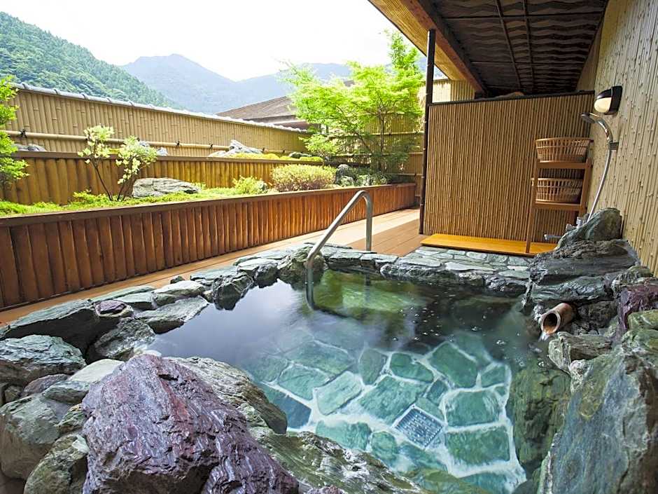 Iya Onsen Hotel Kazurabashi