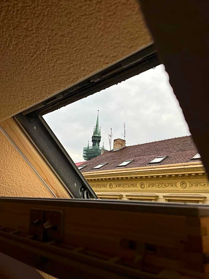 VT6 House & Restaurant