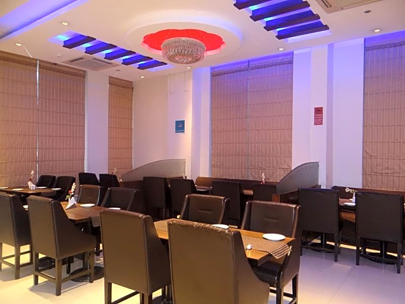 Hotel Janhvi International