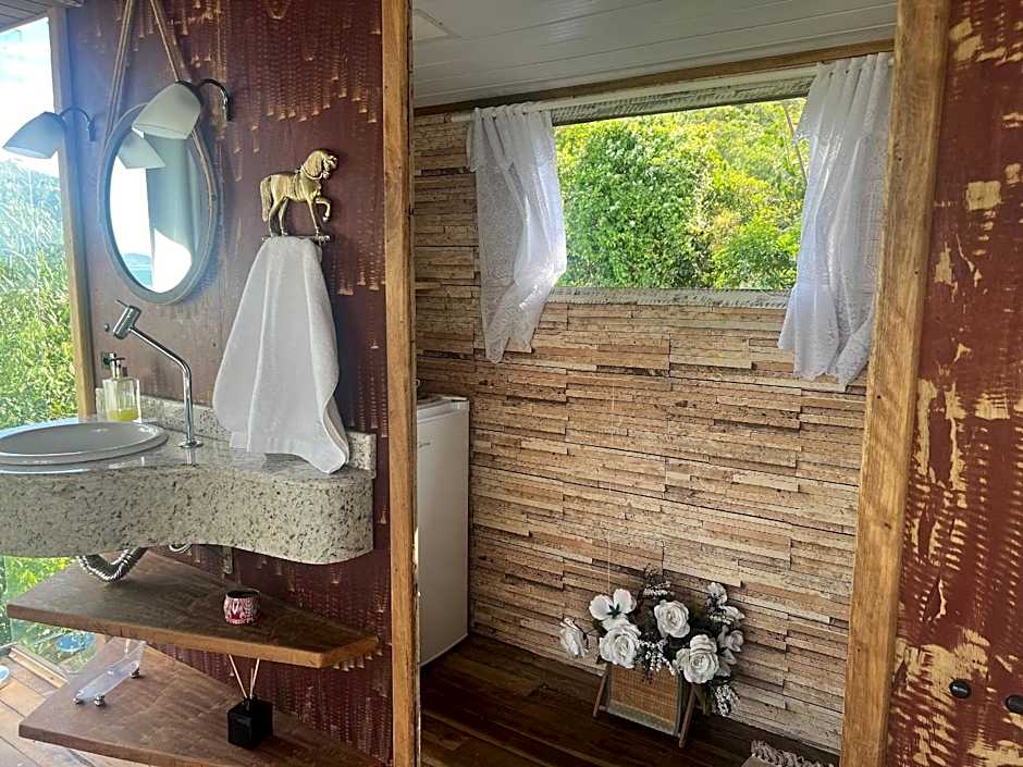 Vista incrível! Chalé com hidromassagem! FU01I