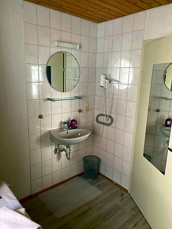 Zur Linde