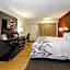Red Roof Inn Detroit - Troy