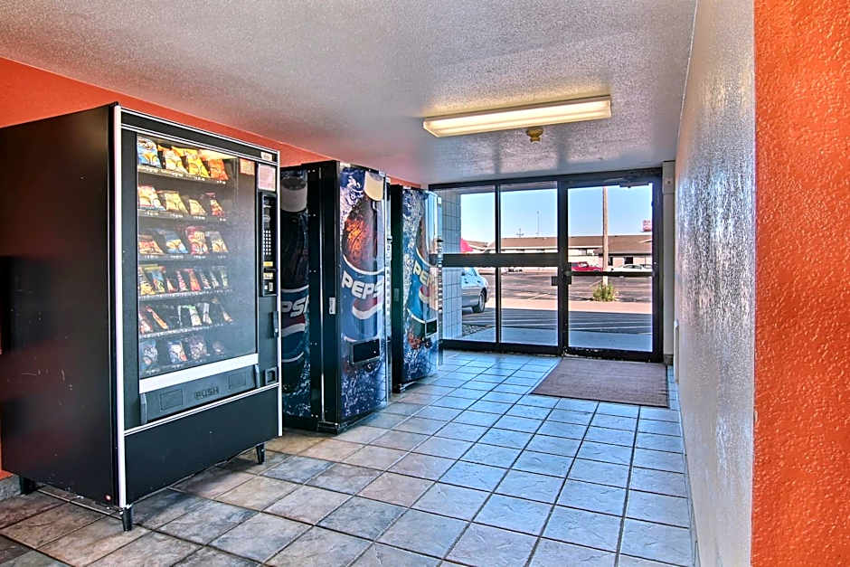 Motel 6-Fargo, ND - West Acres - North Fargo