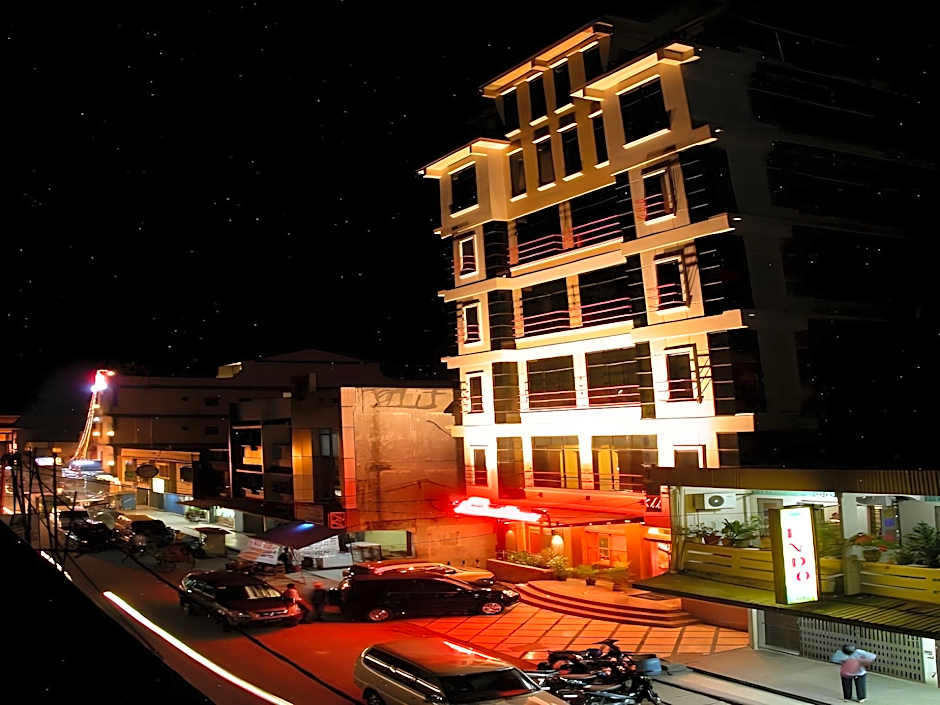Hotel Maximillian