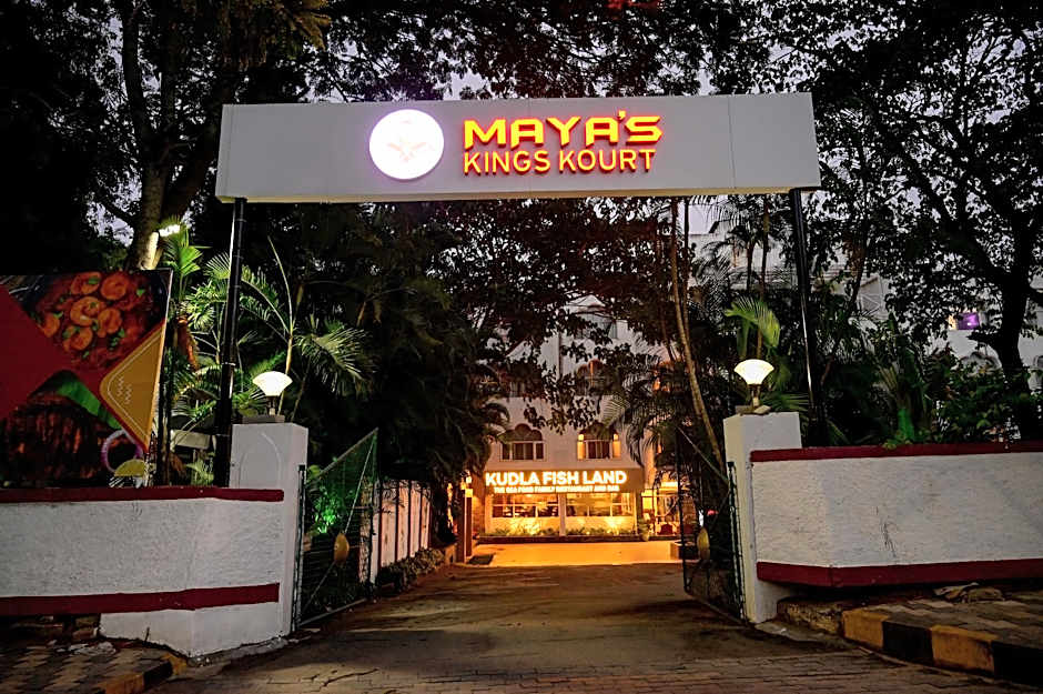 i-ROOMZ Maya's Kings Kourt