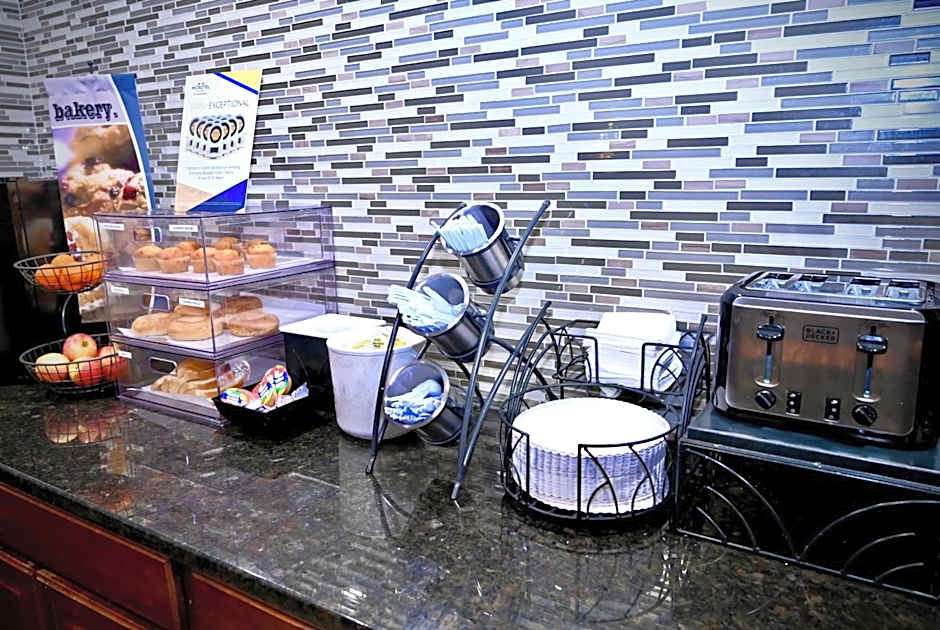 Microtel Inn & Suites by Wyndham Murfreesboro