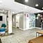 MainStay Suites