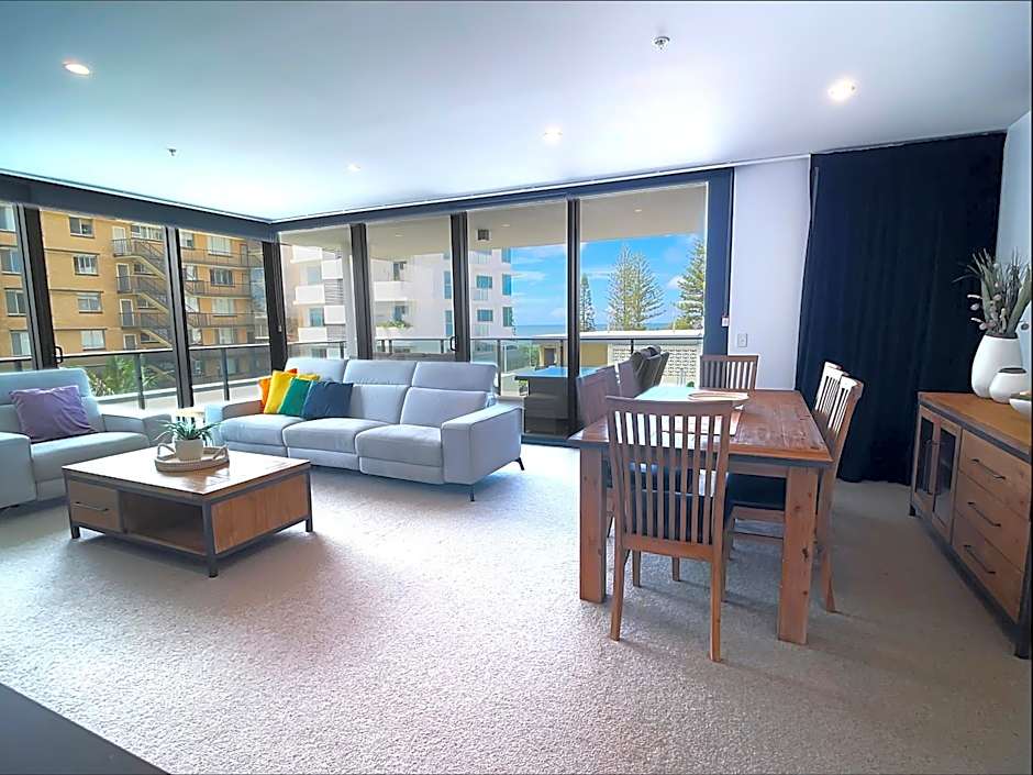 Boardwalk Burleigh Beach - Official