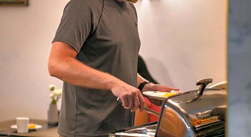 Little Diamond Hotel