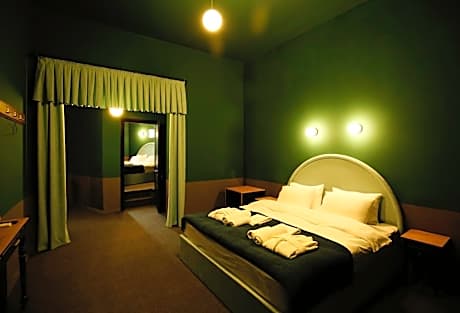 King Room with Two King Beds