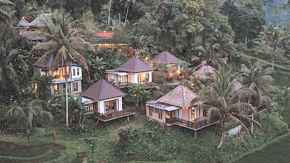 The Tirta Sari Villas