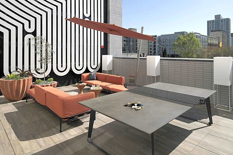 Moxy Oakland Uptown