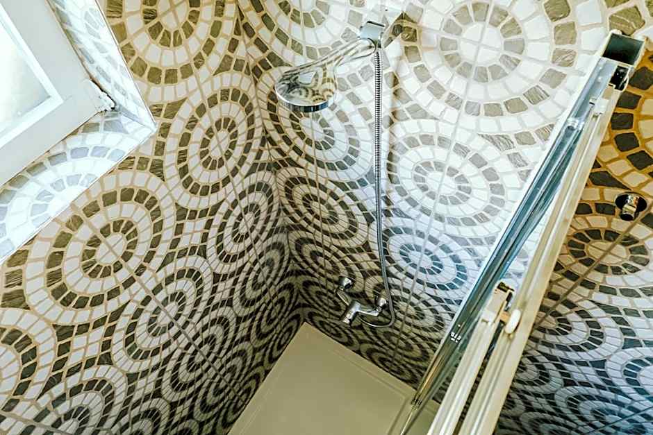 Help Yourself Hostels - Restelo