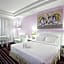 La Vie En Rose Hotel