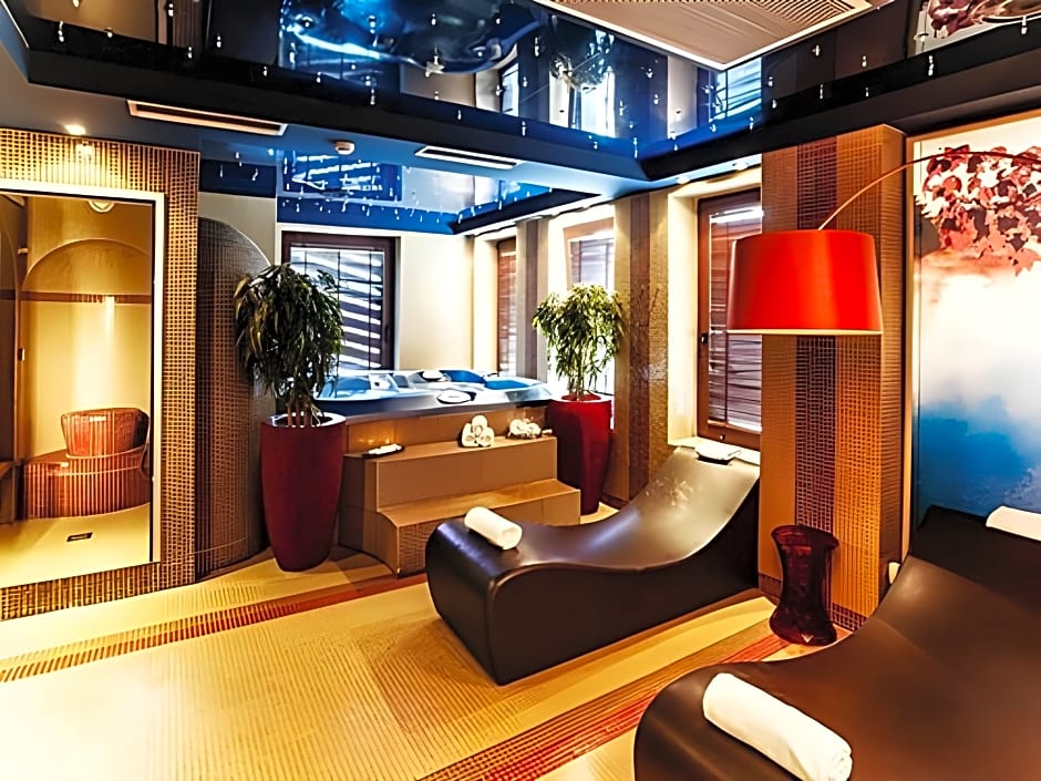 Trademark Collection By Wyndham Lazart