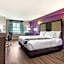 La Quinta Inn by Wyndham West Long Branch/NJ Shore Area