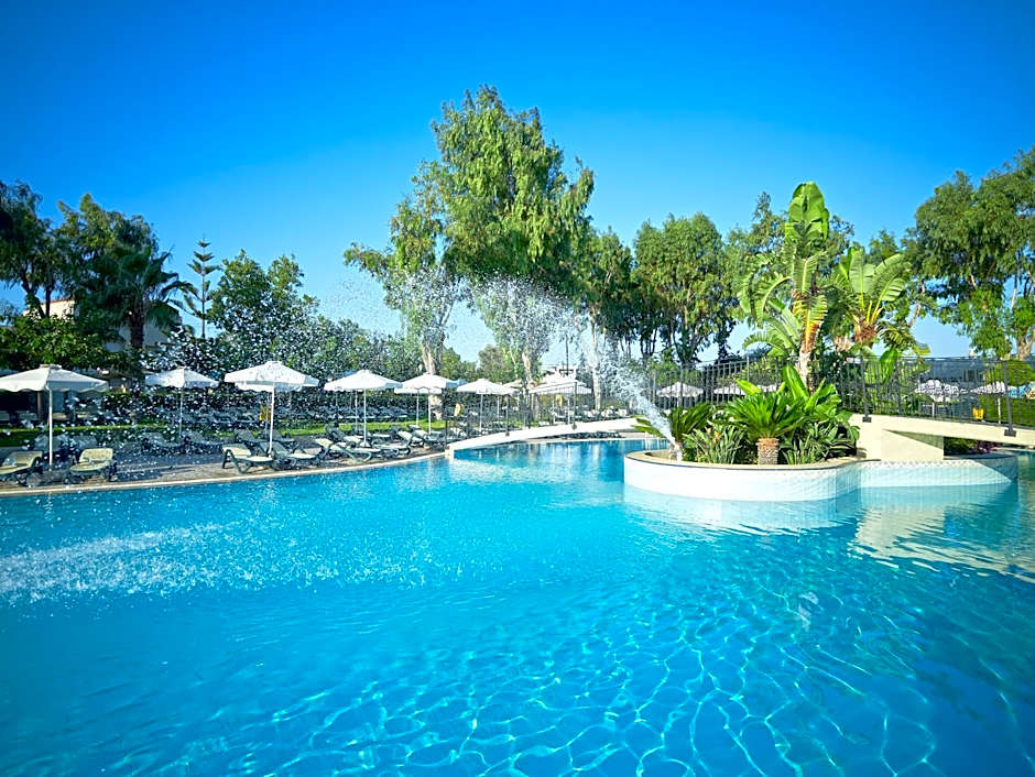 Atlantica Princess Hotel