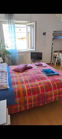 Triple Room with Private Bathroom