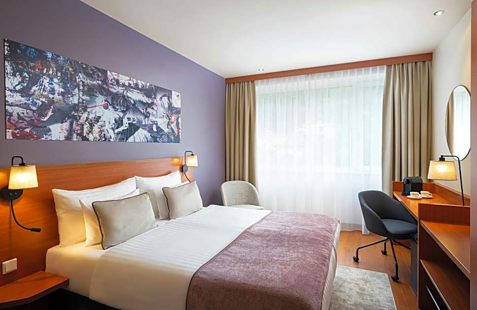 Leonardo Hotel Salzburg City Center
