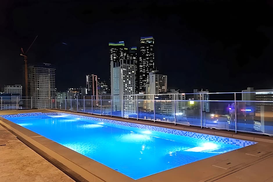 Hound Garden&Terrace Hotel