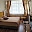 Tac Hotel