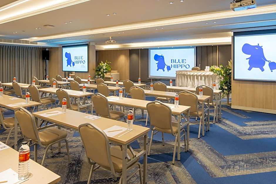 Blue Hippo Hotel