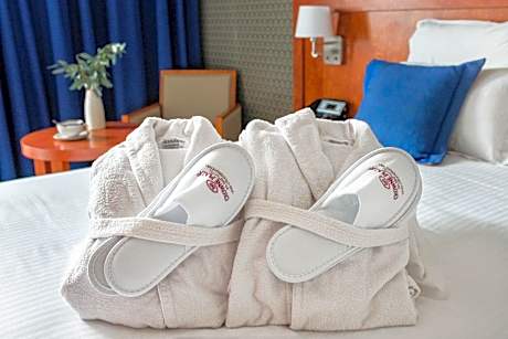 Premium King Room with Sofa Bed